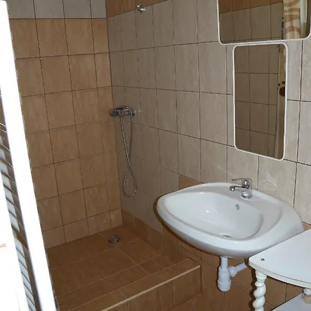 度假居 Apartment In Balatonboglar/Balaton 18175 *